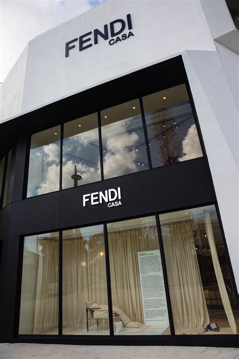 fendi どこの国|Fendi casa wikipedia.